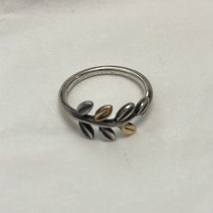 Pandora Sterling Silver Two Tone - Laurel size 6